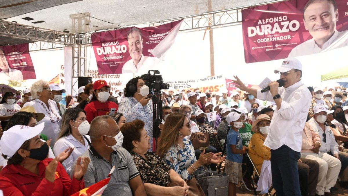 Alfonso Durazo hace el compromiso de construir una carretera que beneficie al Paredón Colorado