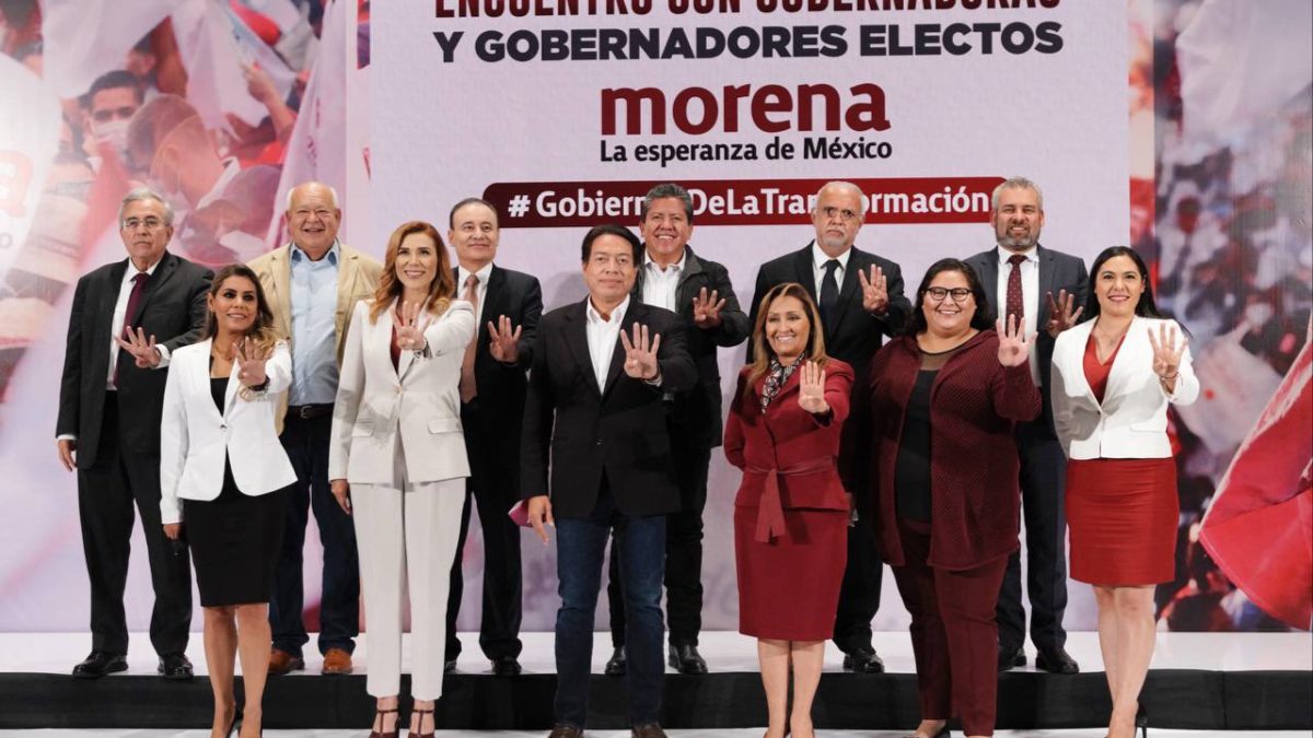Alfonso Durazo participa en encuentro con gobernadores electos de Morena.