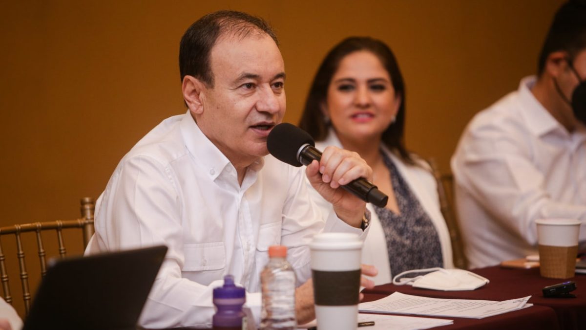 Anuncia Alfonso Durazo proyectos para Agua Prieta y Nogales.
