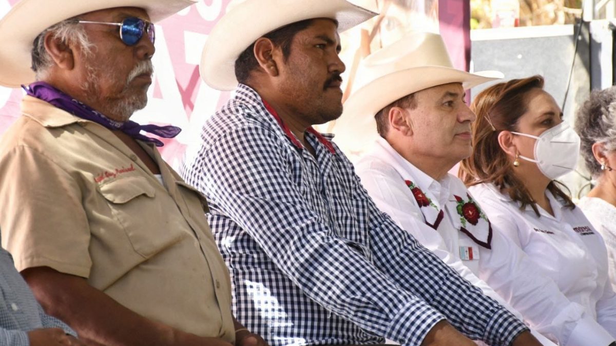 Alfonso Durazo apoya la creación de Distrito de Riego para la comunidad yaqui.