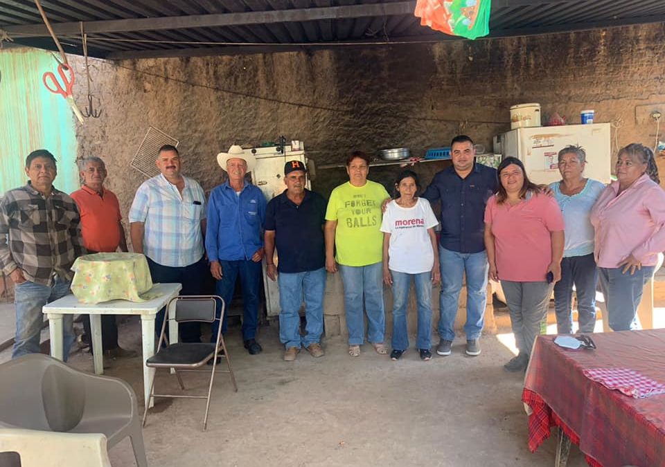 Visita Dirigente Estatal David Mendoza el municipio de Soyopa.