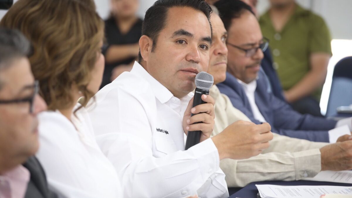 Desde el Senado trabajare en leyes y tratados que mejoren la competitividad en Sonora: Heriberto Aguilar