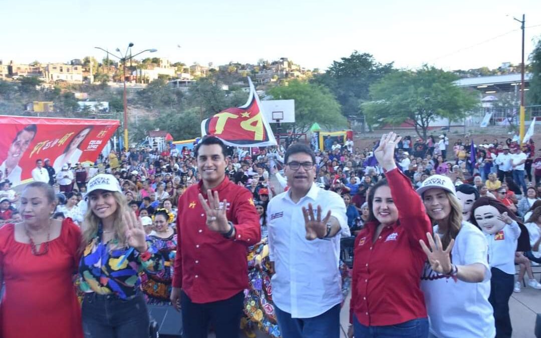 Acompaña Juan Gim Nogales a Mamás de la Colosio en Festejo Adelantado del 10 de Mayo